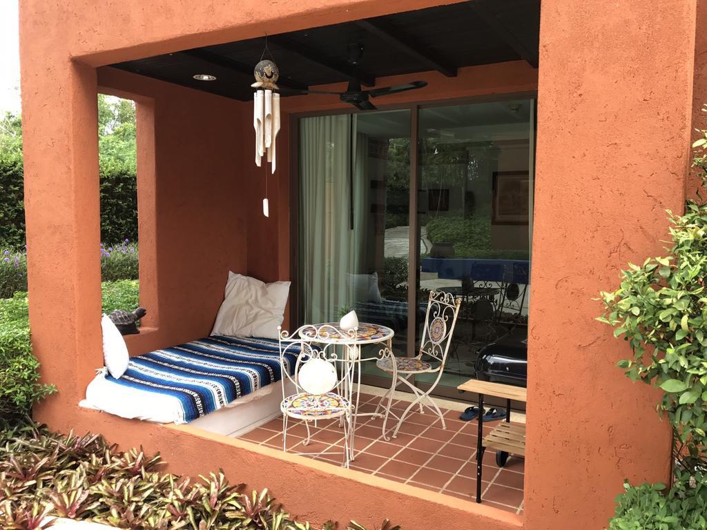 Mexican Beachfront Condo Khao Tao Buitenkant foto